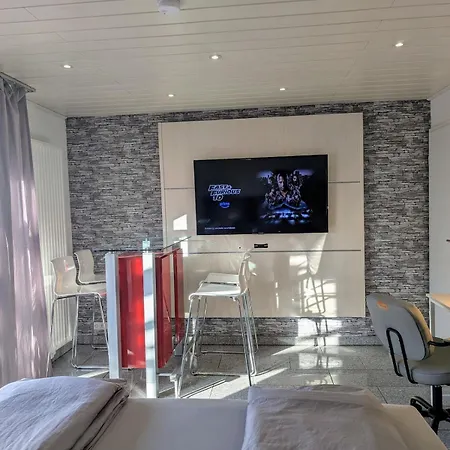 Siyen Four * Reutlingen